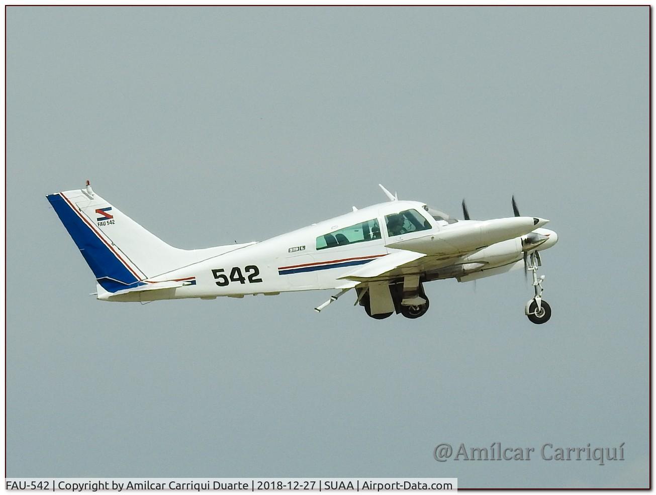 FAU-542, Cessna C-310L C/N 310-0102, Take Off from SUAA