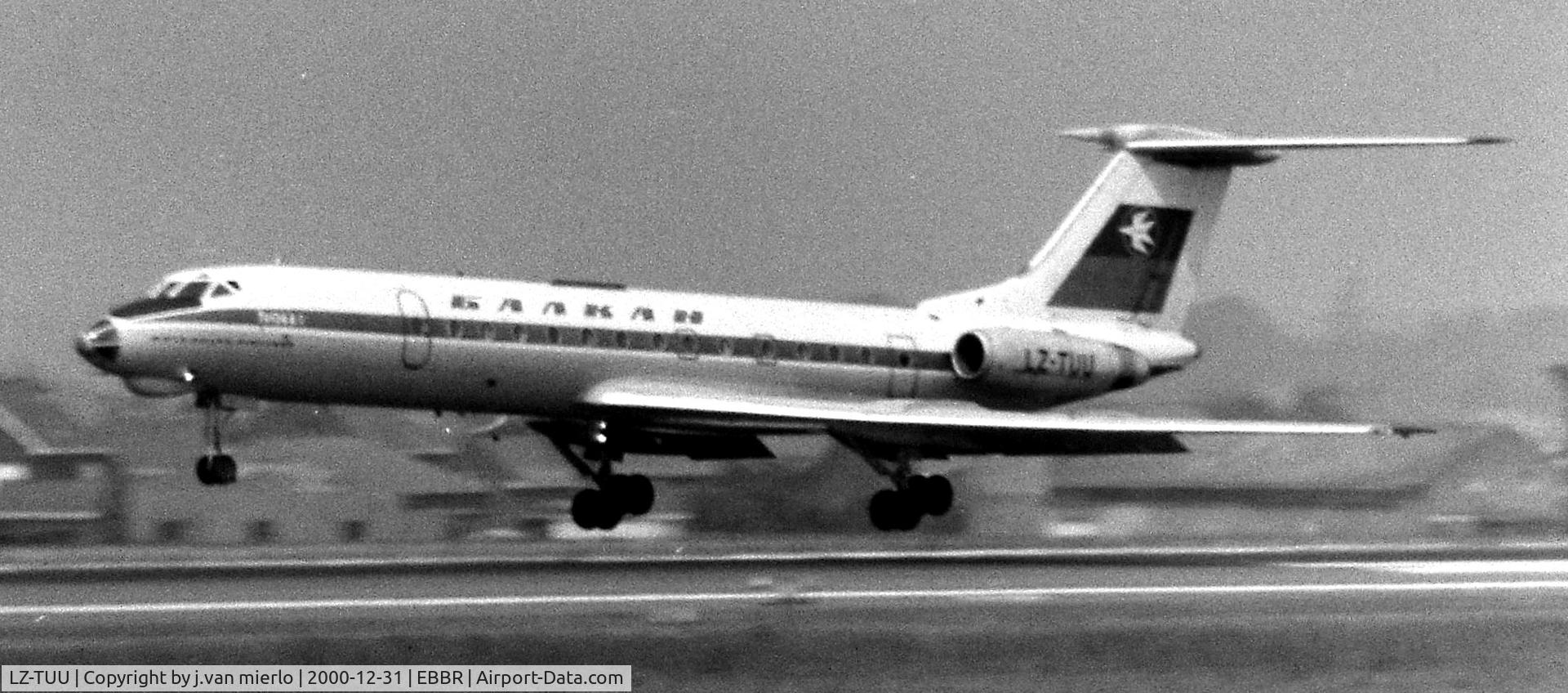 LZ-TUU, 1971 Tupolev Tu-134A-3 C/N 1351409, Landing Brussels 25L