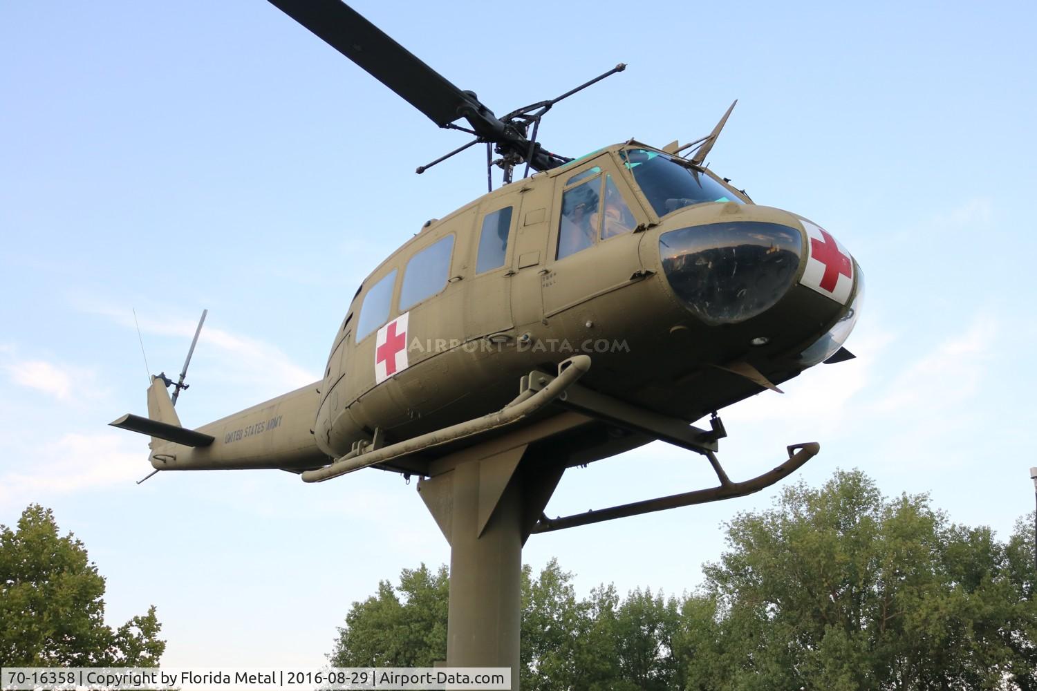 70-16358, 1970 Bell UH-1H Iroquois C/N 12663, UH-1H gate guard Bay City Michigan