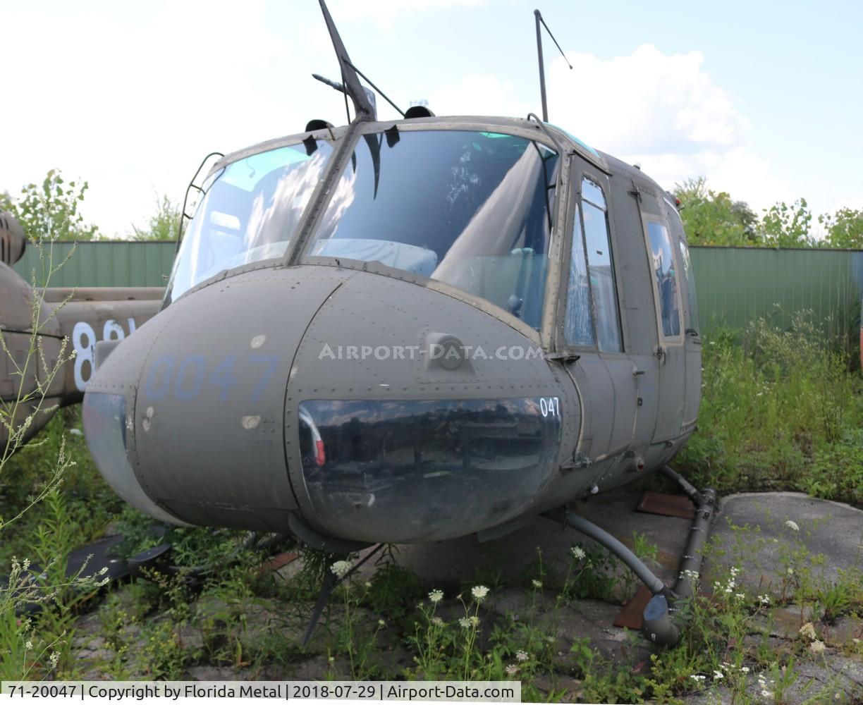 71-20047, 1971 Bell UH-1H Iroquois C/N 12871, UH-1H at Russell
