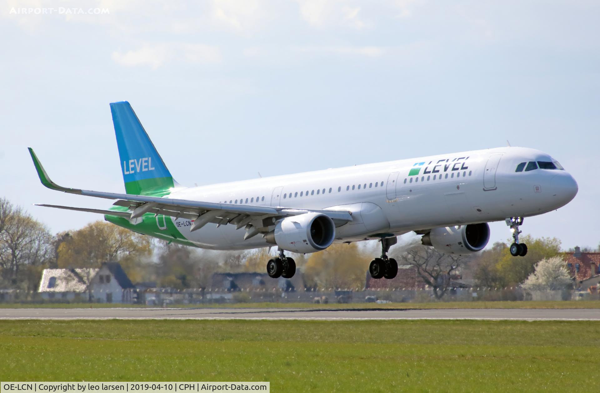 OE-LCN, 2015 Airbus A321-211 C/N 6454, Copenhagen 10.4.2019