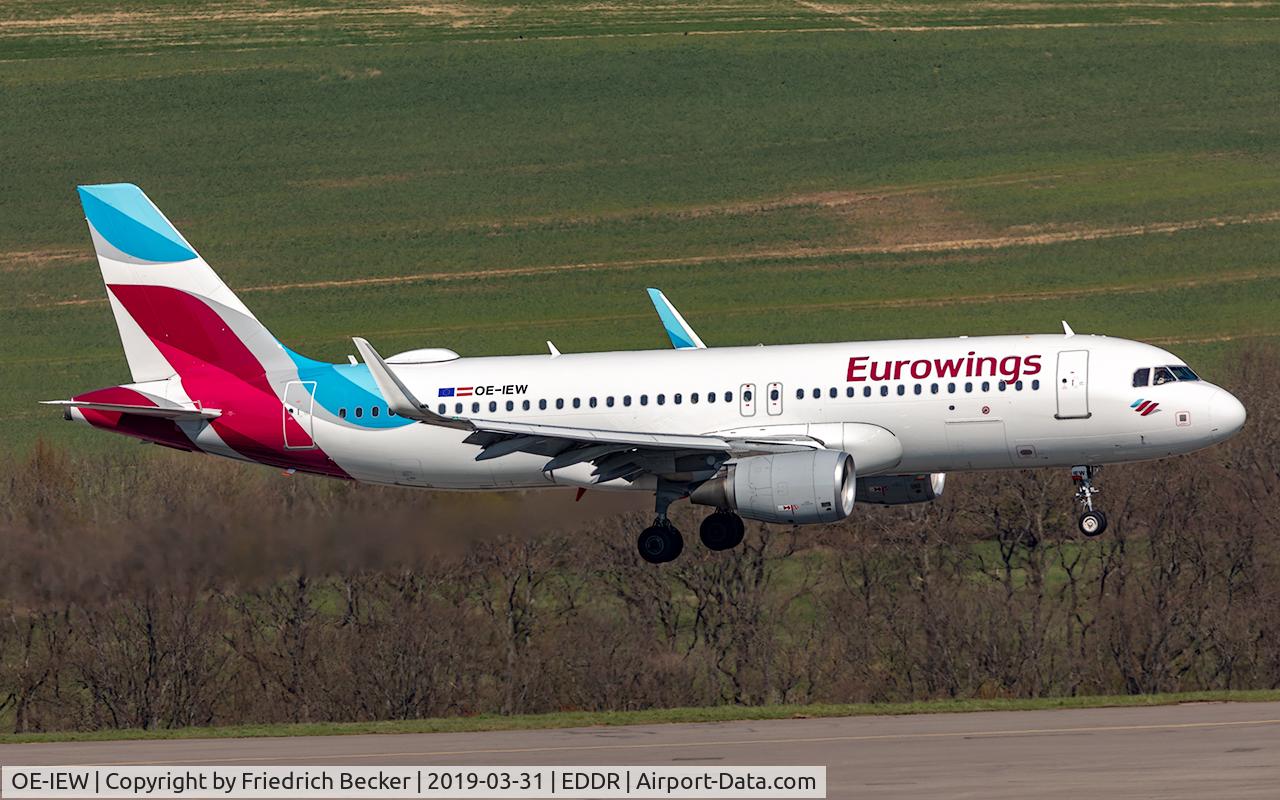 OE-IEW, 2016 Airbus A320-214 C/N 7148, on final RW09