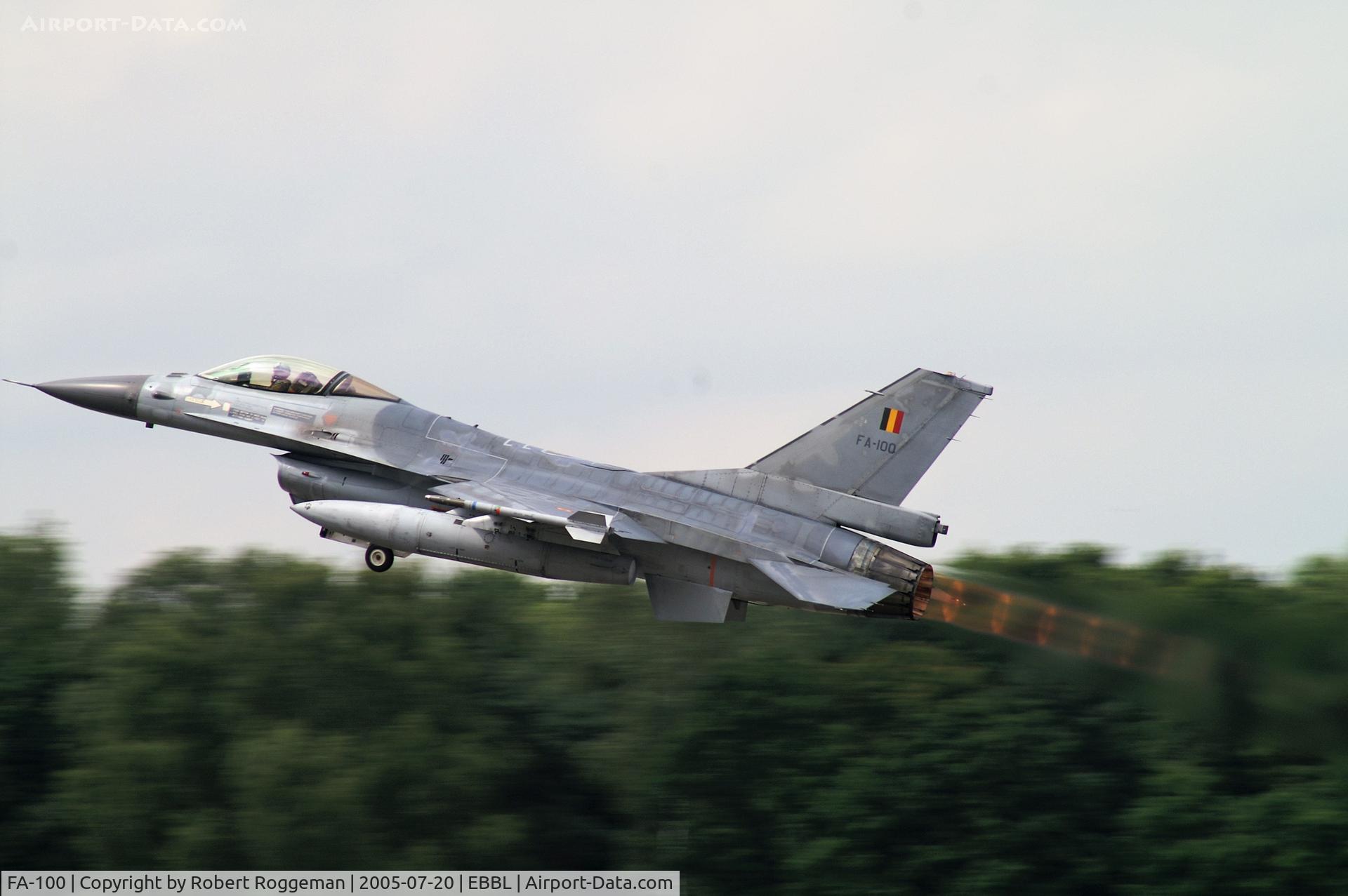 FA-100, SABCA F-16AM Fighting Falcon C/N 6H-100, OPEN DAY.