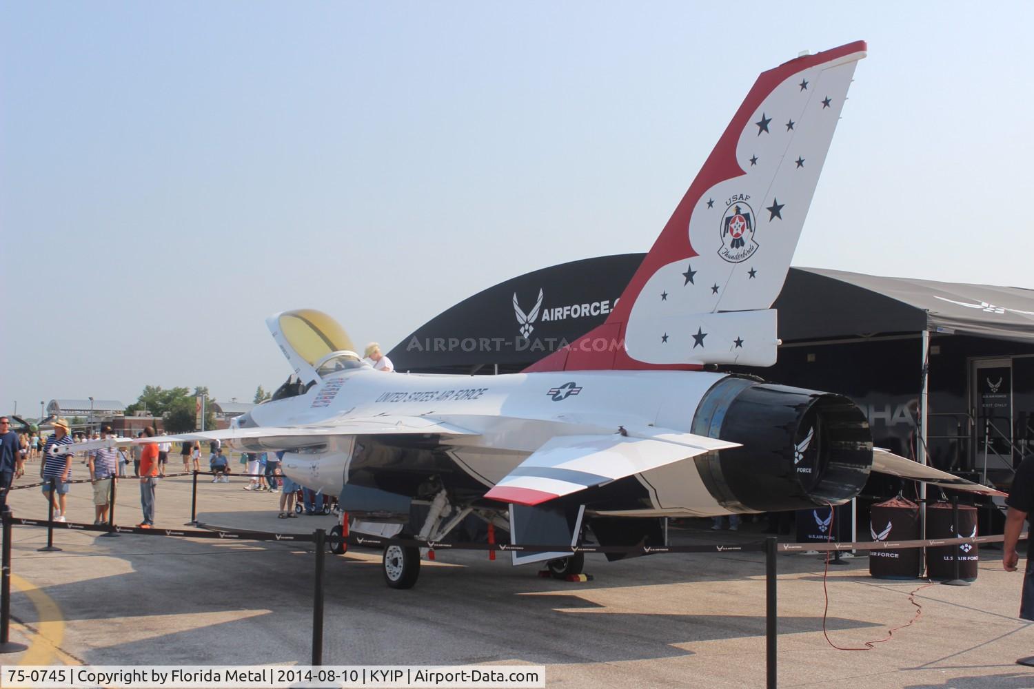 75-0745, 1977 General Dynamics YF-16A Fighting Falcon C/N 61-1, thunder Over Michigan 2014