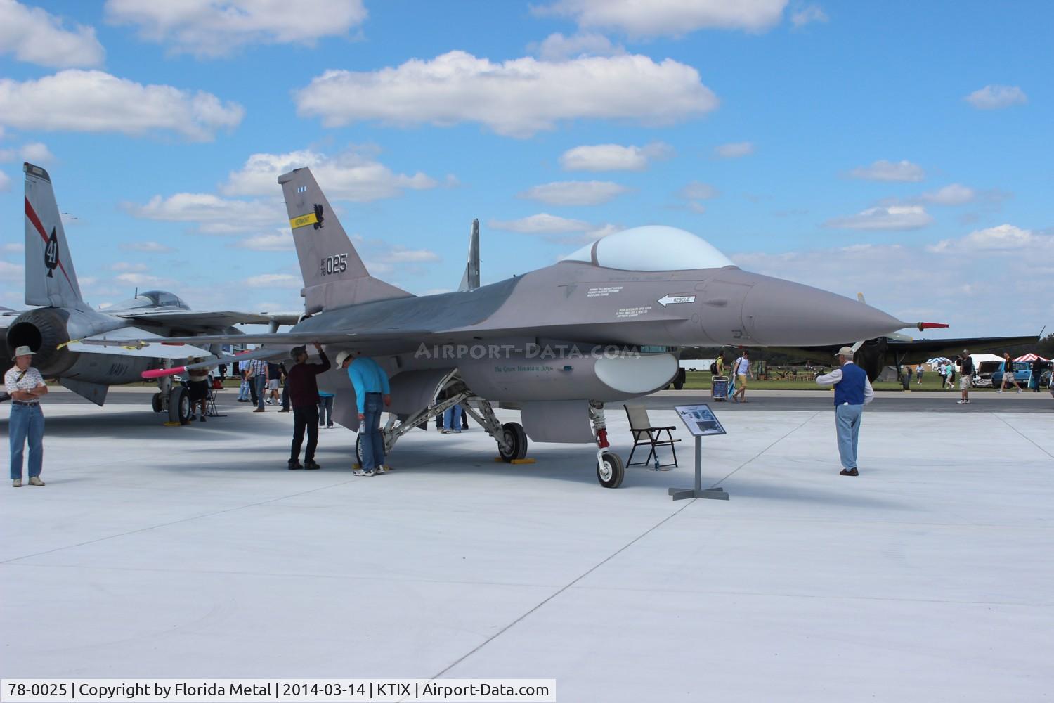 78-0025, 1978 General Dynamics F-16A Fighting Falcon C/N 61-31, F-16A at TICO 2014