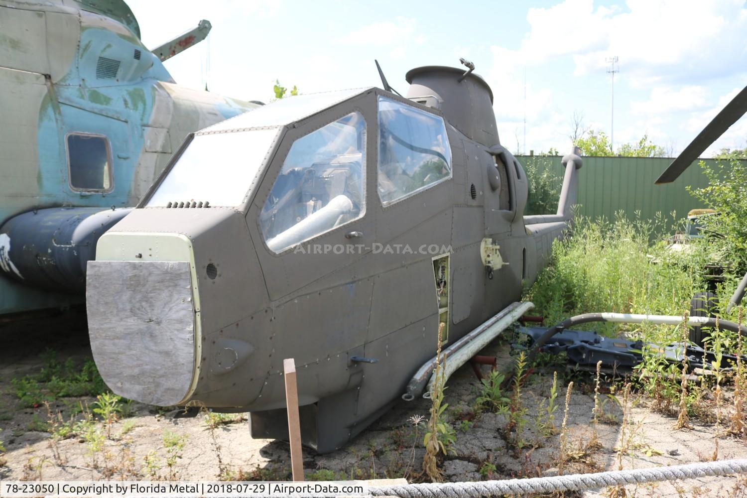 78-23050, 1978 Bell AH-1E Cobra C/N 22156, AH-1E at Russell