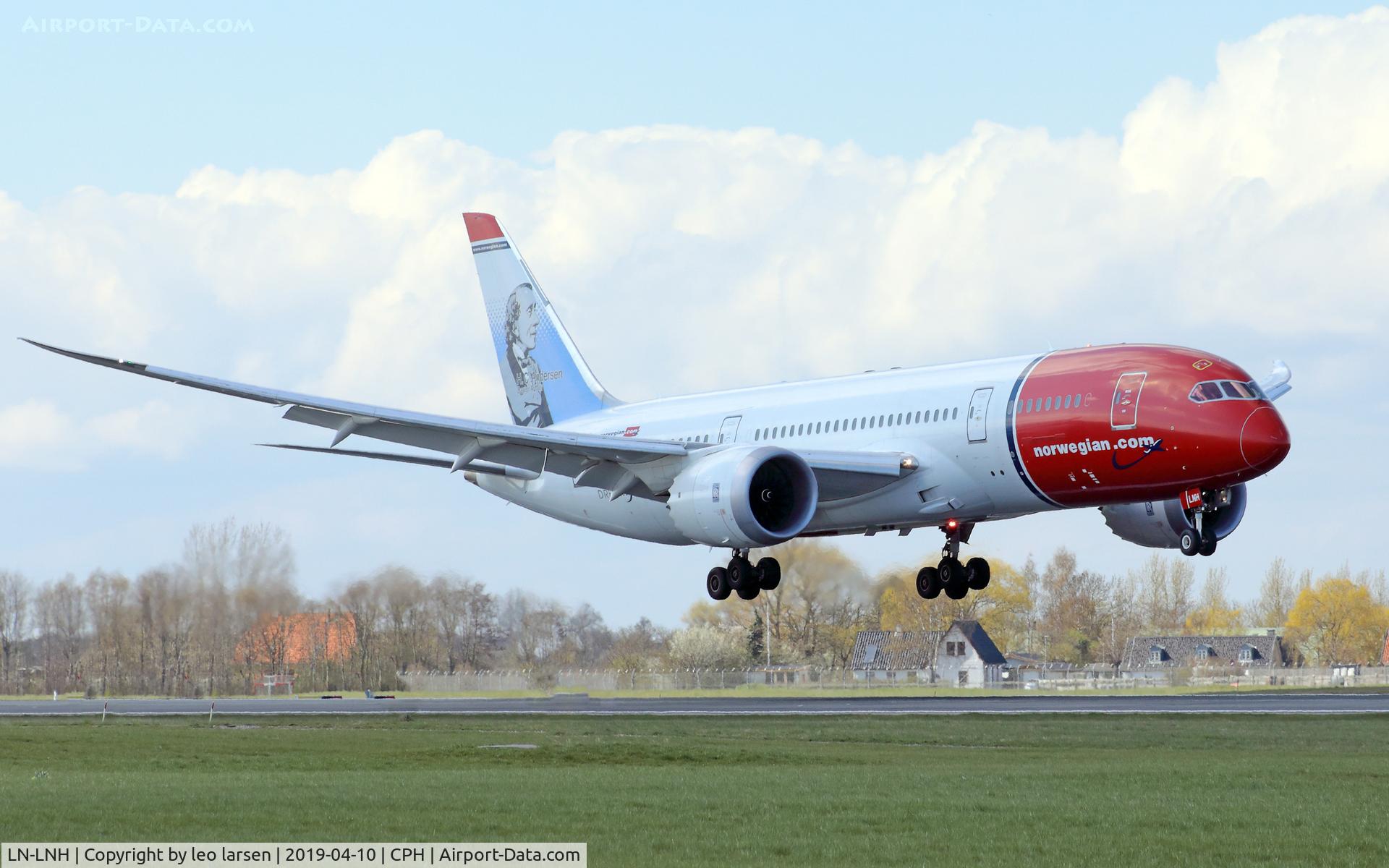 LN-LNH, 2015 Boeing 787-8 Dreamliner Dreamliner C/N 36526, Copenhagen 10.4.2019