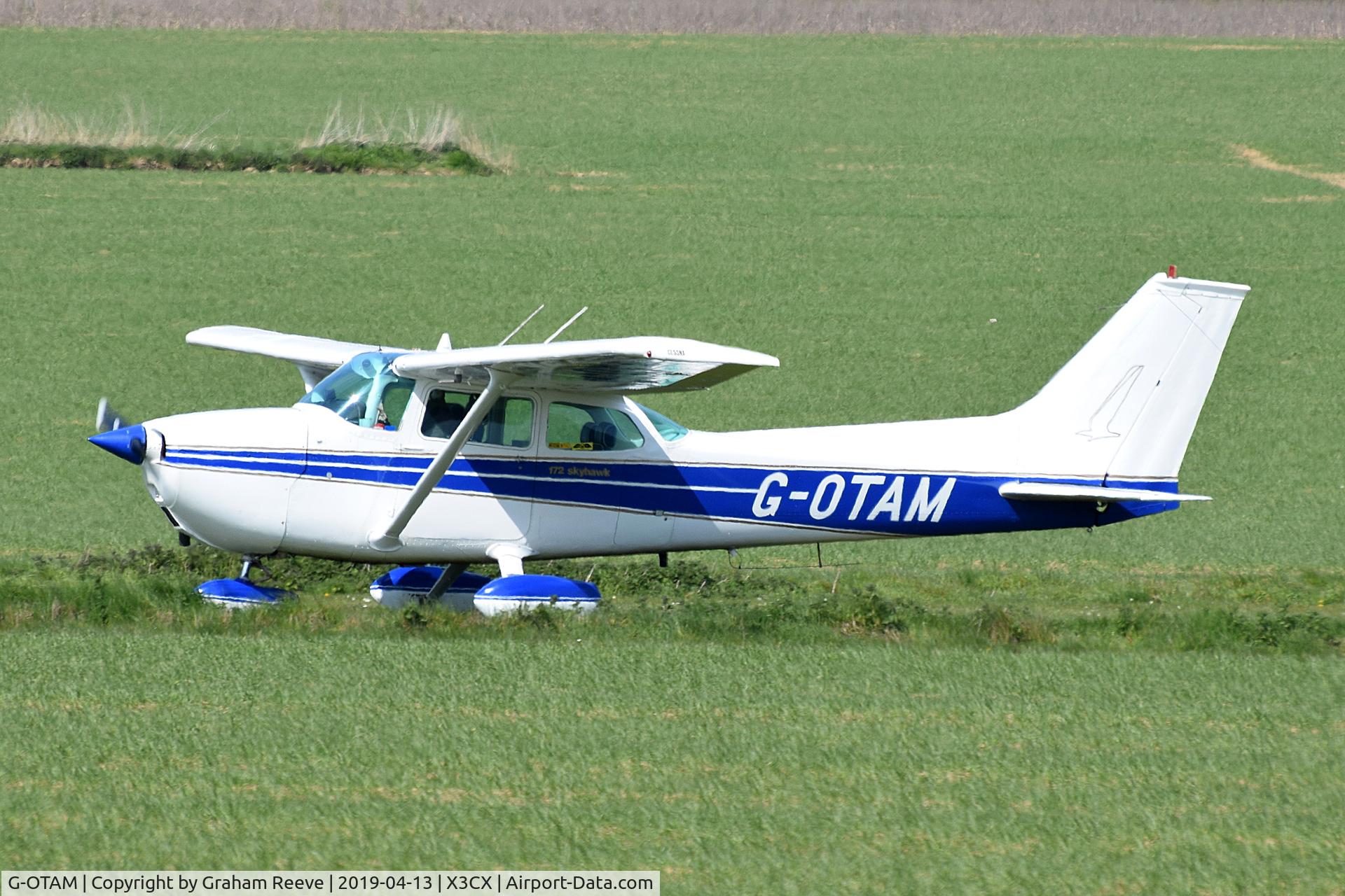 G-OTAM, 1974 Cessna 172M Skyhawk C/N 172-64098, Just landed at Northrepps.