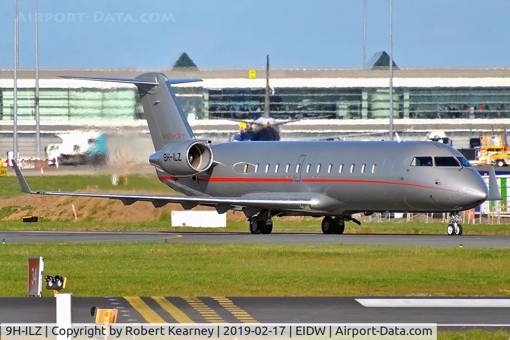 9H-ILZ, 2010 Bombardier Challenger 850 (CL-600-2B19) C/N 8086, Approaching the holding point for R/W 28