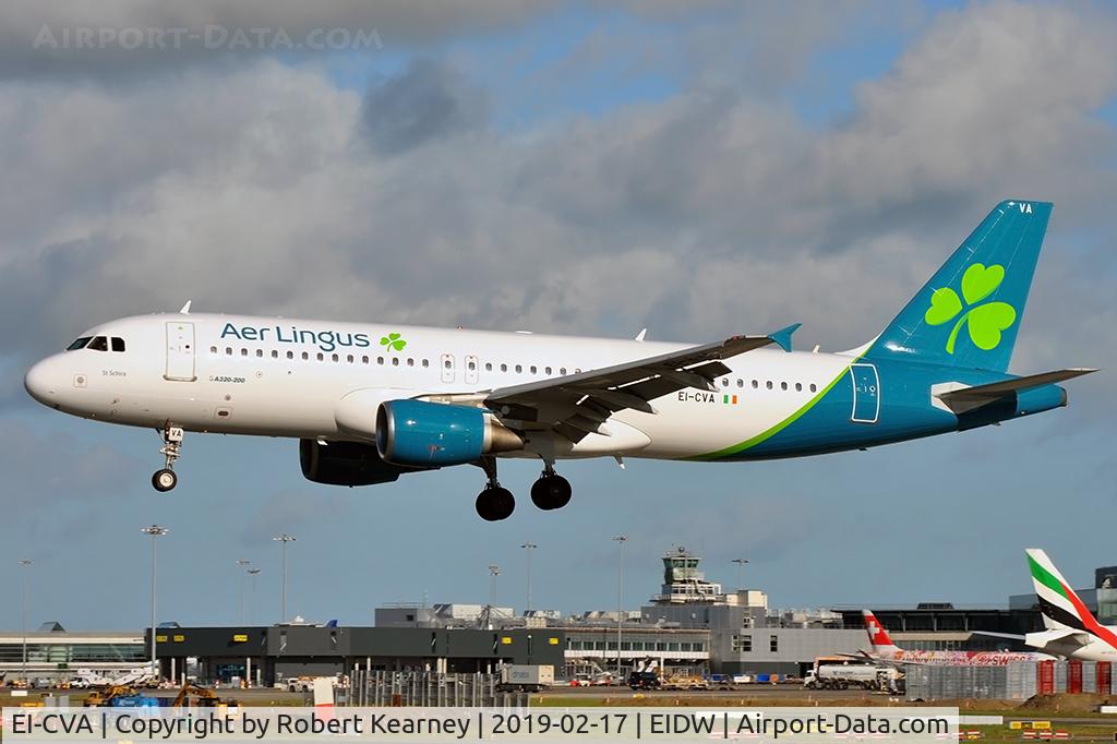 EI-CVA, 2000 Airbus A320-214 C/N 1242, Short finals R/W 28