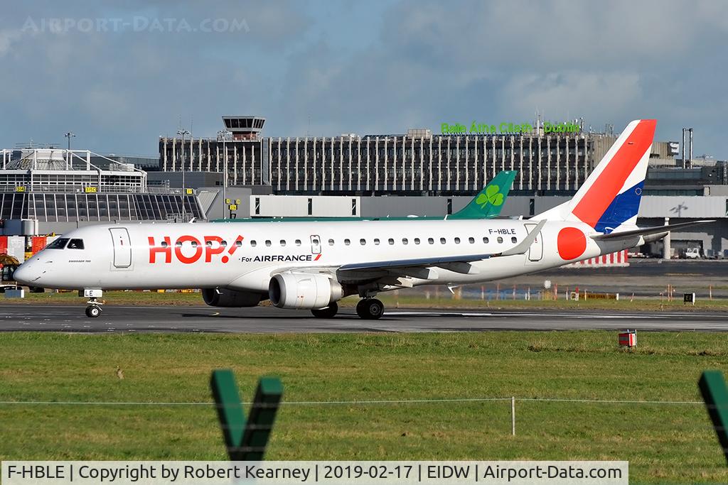 F-HBLE, 2007 Embraer 190LR (ERJ-190-100LR) C/N 19000123, Lining up R/W 28