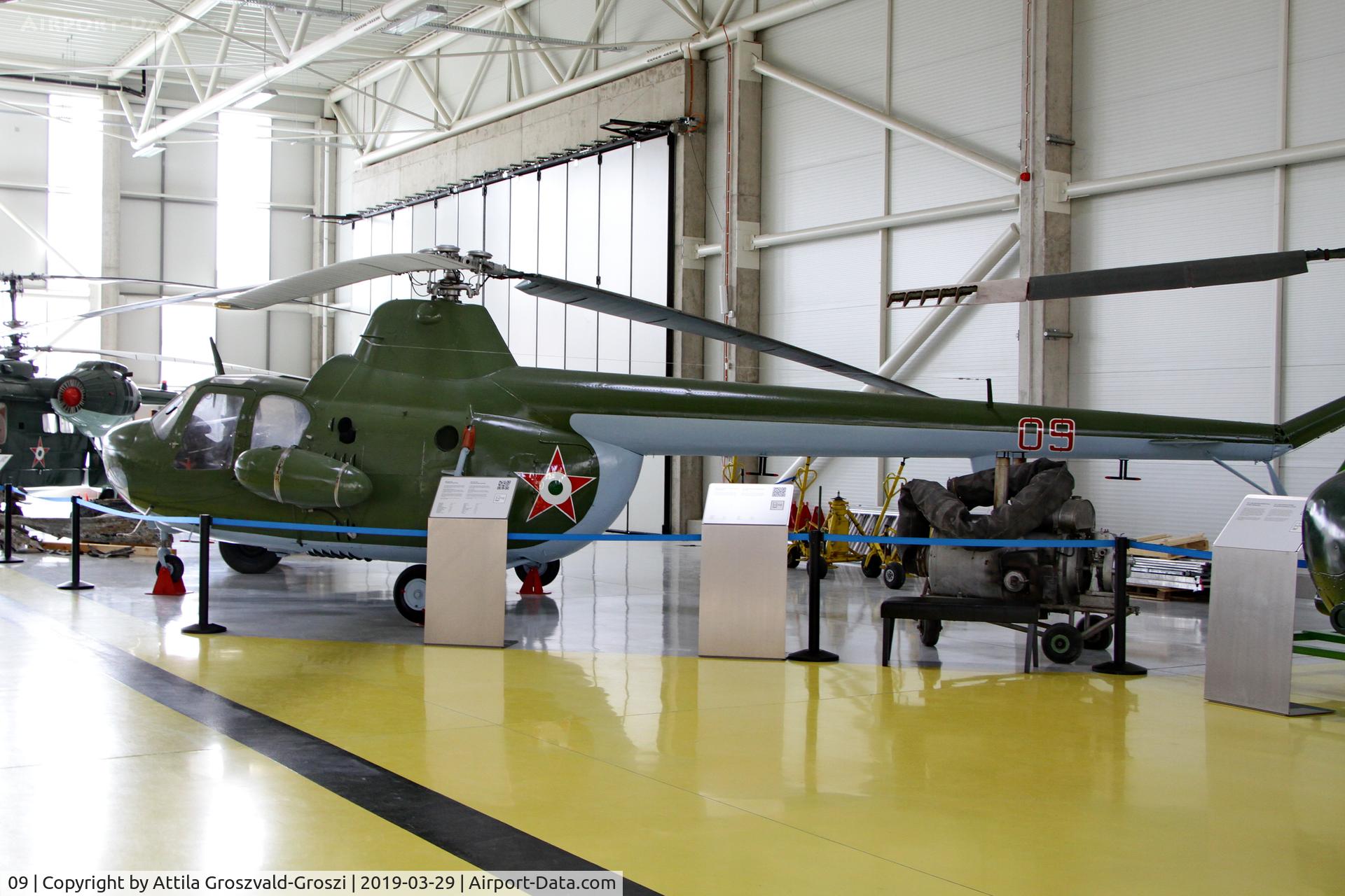 09, 1963 PZL-Swidnik SM-1 C/N W05009, RepTár. Szolnok aviation history museum, Hungary
