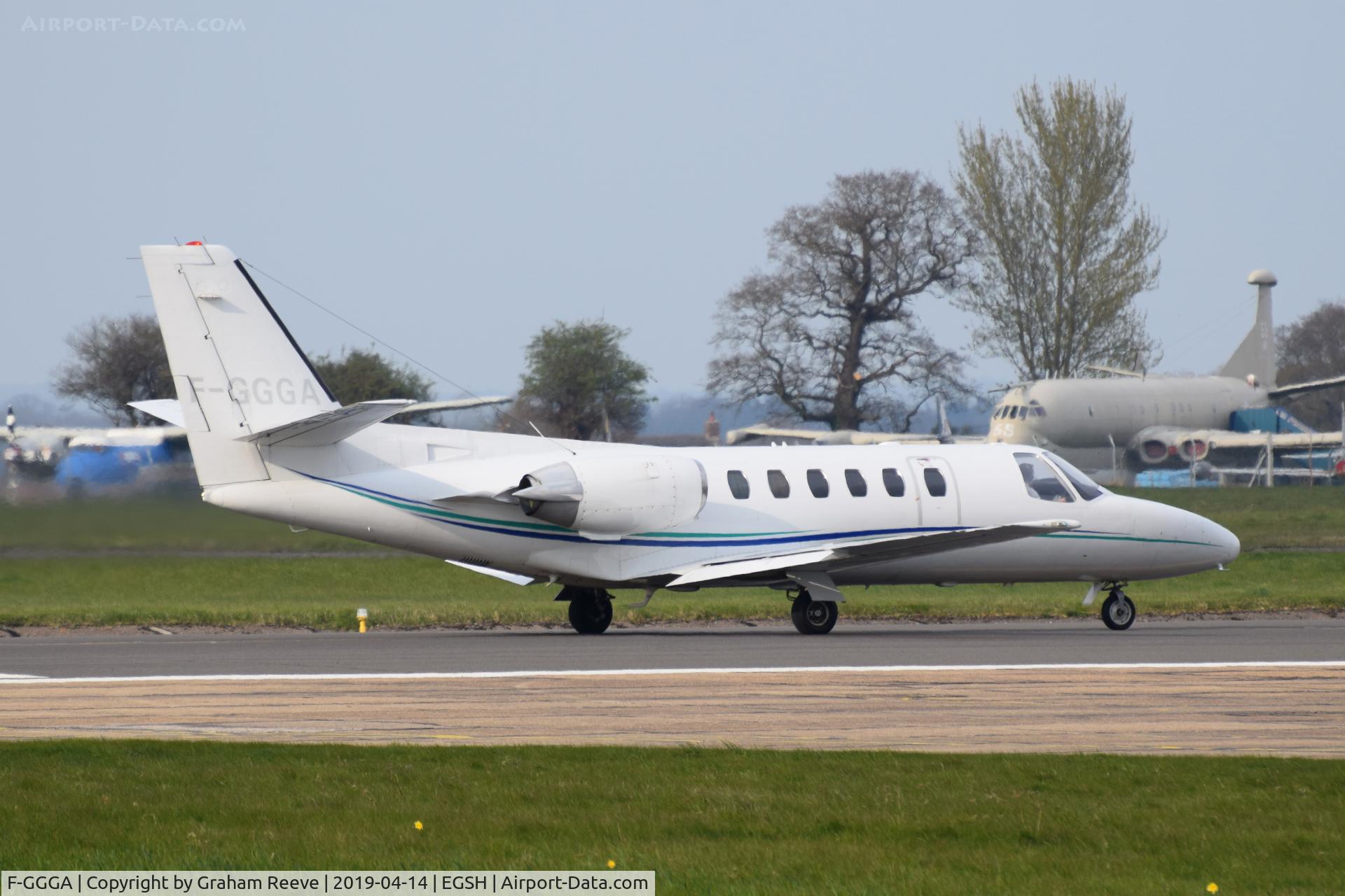 F-GGGA, 1988 Cessna 550 Citation II C/N 550-0586, Departing from Norwich.