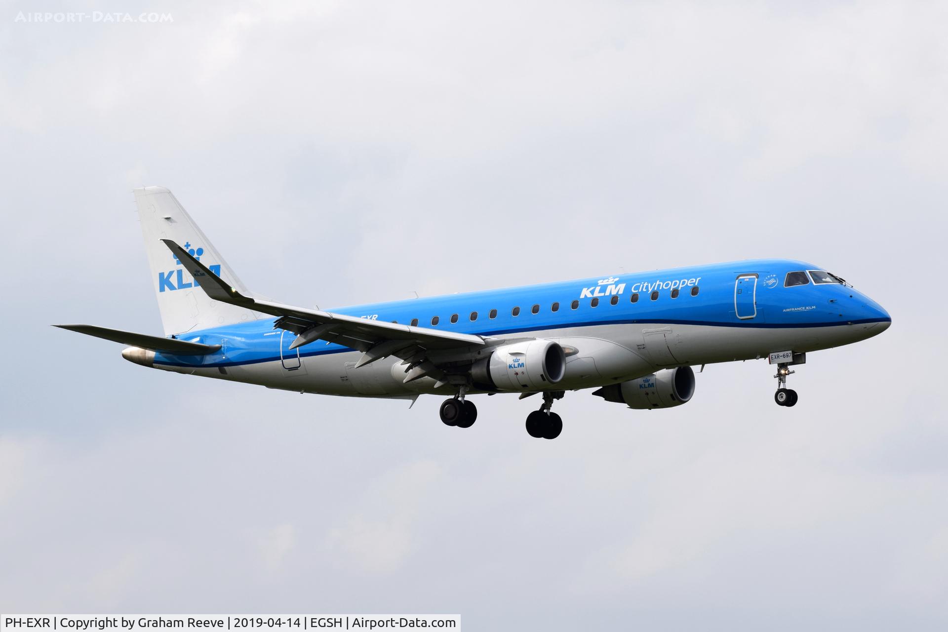 PH-EXR, 2017 Embraer 175STD (ERJ-170-200STD) C/N 17000697, Landing at Norwich.