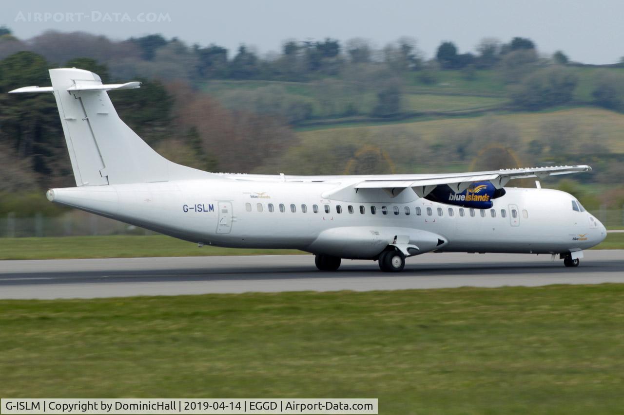 G-ISLM, 2007 ATR 72-212A C/N 762, Departing Bristol on RWY 09