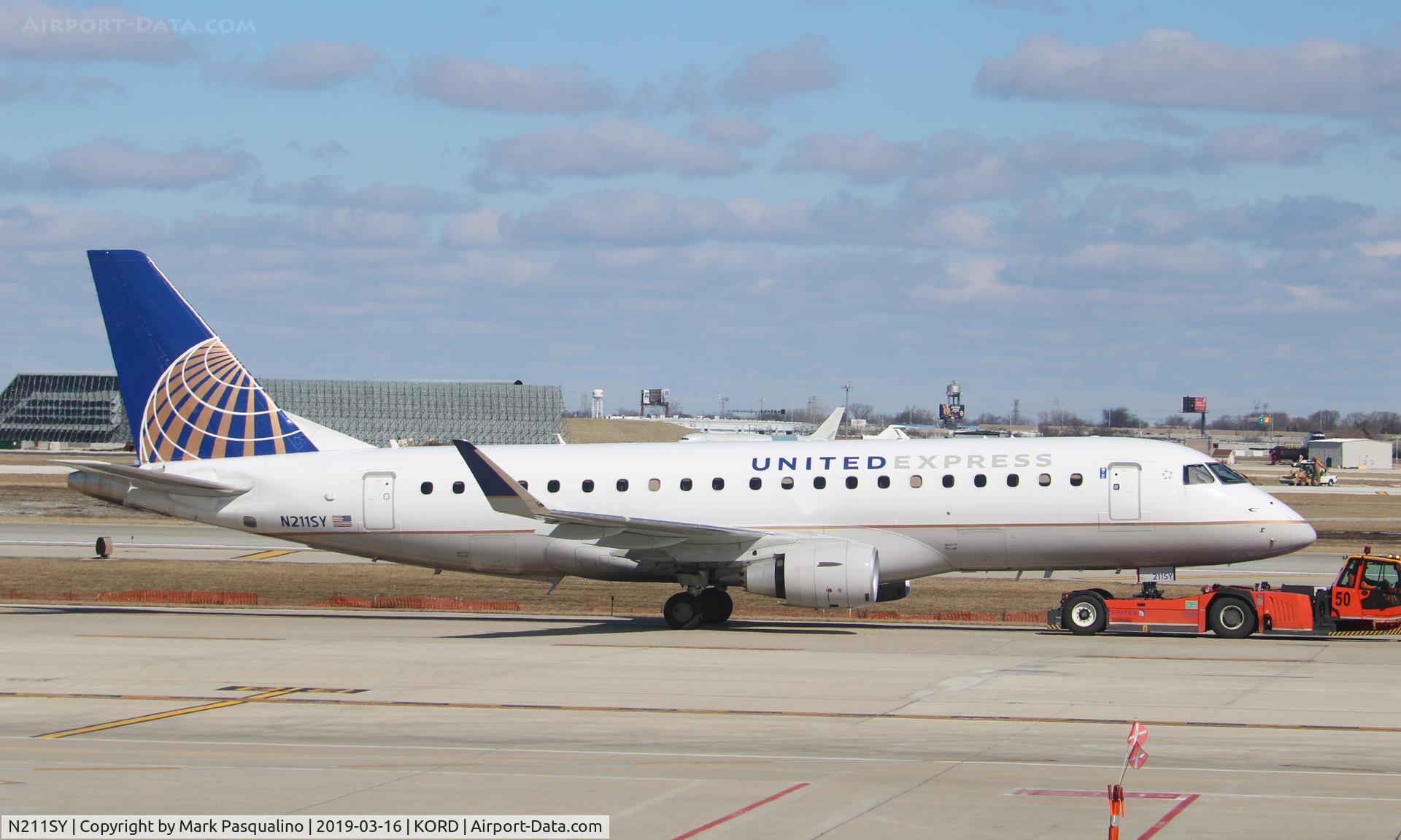 N211SY, 2017 Embraer 175LR (ERJ-170-200LR) C/N 17000646, ERJ-170-200LR