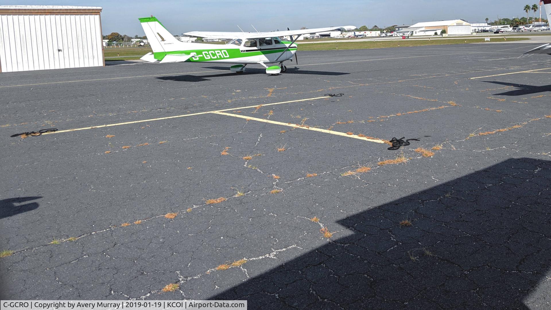 C-GCRO, 1974 Cessna 172M Skyhawk II C/N 17264220, C172 taxiing for takeoff at KCOI.