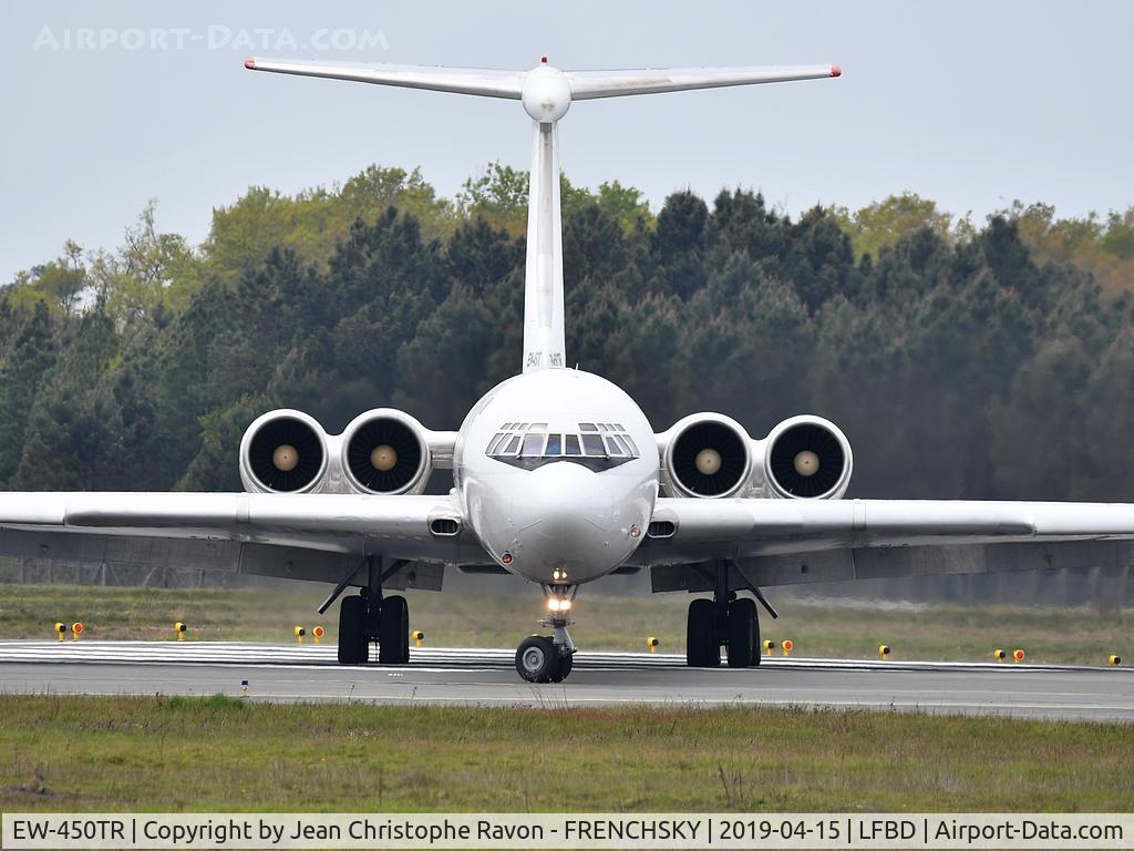 EW-450TR, 1985 Ilyushin Il-62MF C/N 4546257, Rada Airlines departure runway 05 (fret Médecins Sans Frontières)