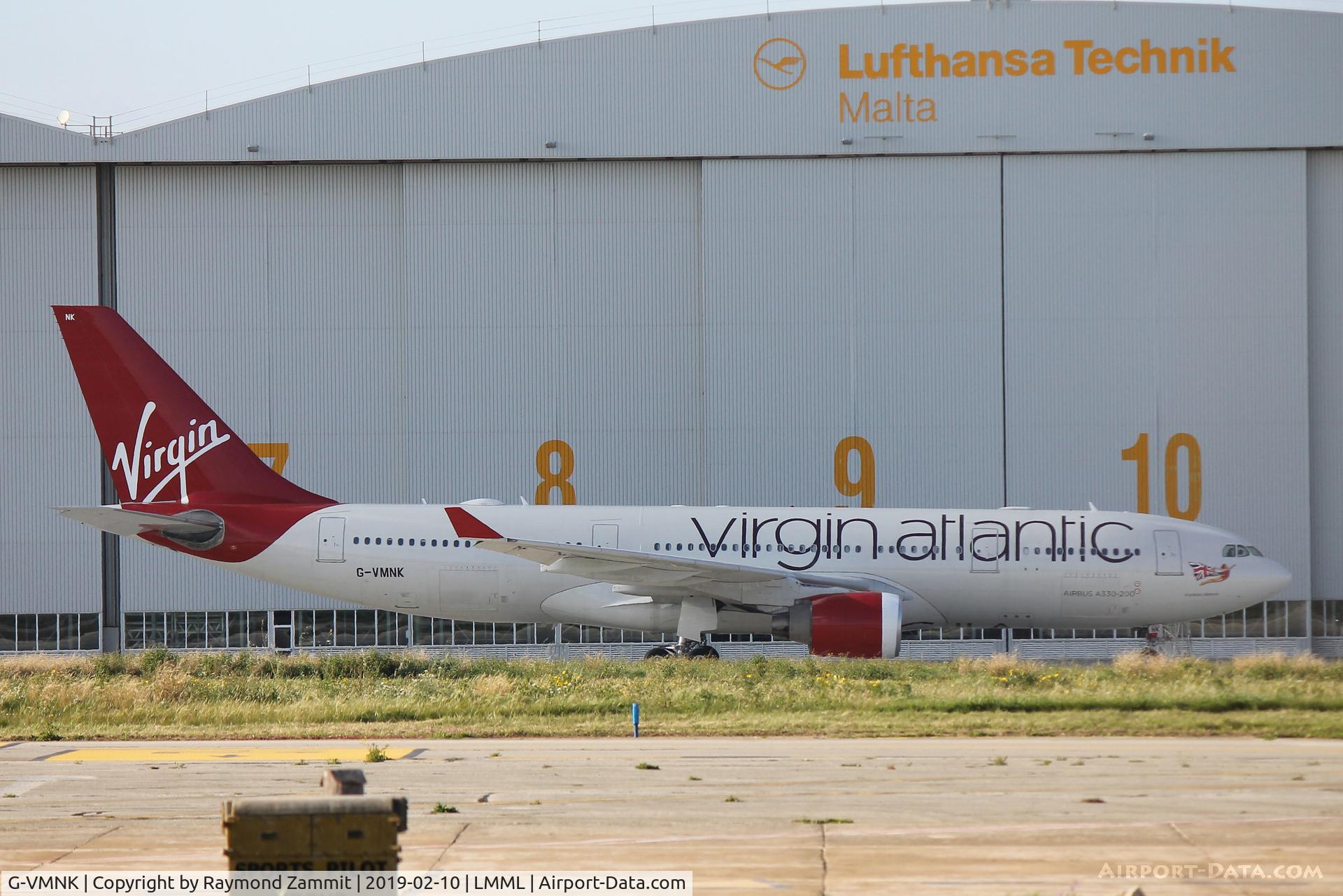 G-VMNK, 2001 Airbus A330-223 C/N 403, A330 G-VMNK Virgin Atlantic Airlines