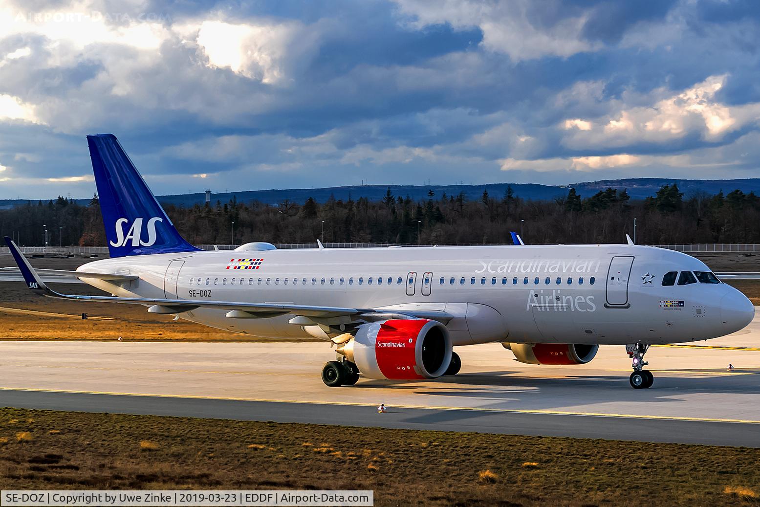 SE-DOZ, 2017 Airbus A320-251N C/N 7565, new runway