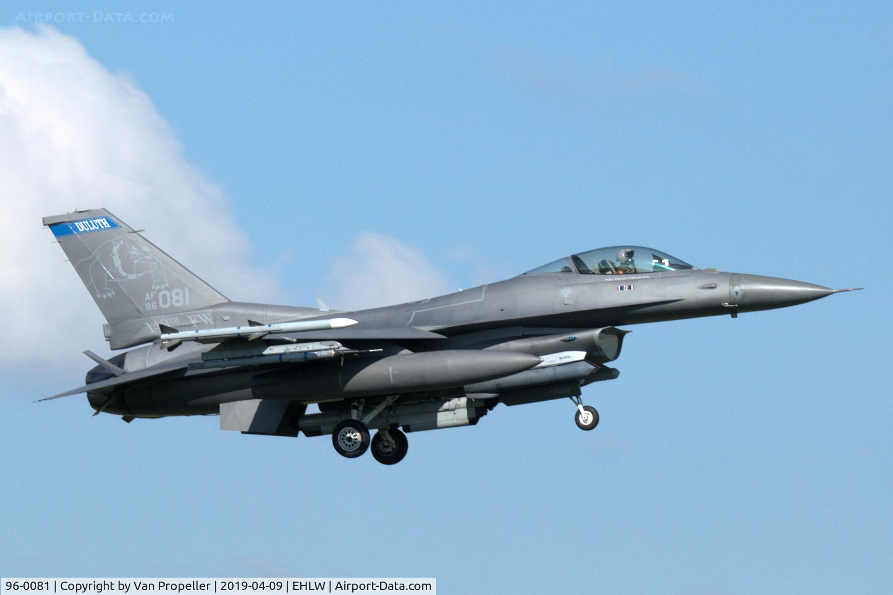 96-0081, 1996 General Dynamics F-16CM Fighting Falcon C/N CC-203, Minnesota ANG F-16C landing at Leeuwarden air base, the Netherlands, Frisian Flag 2019