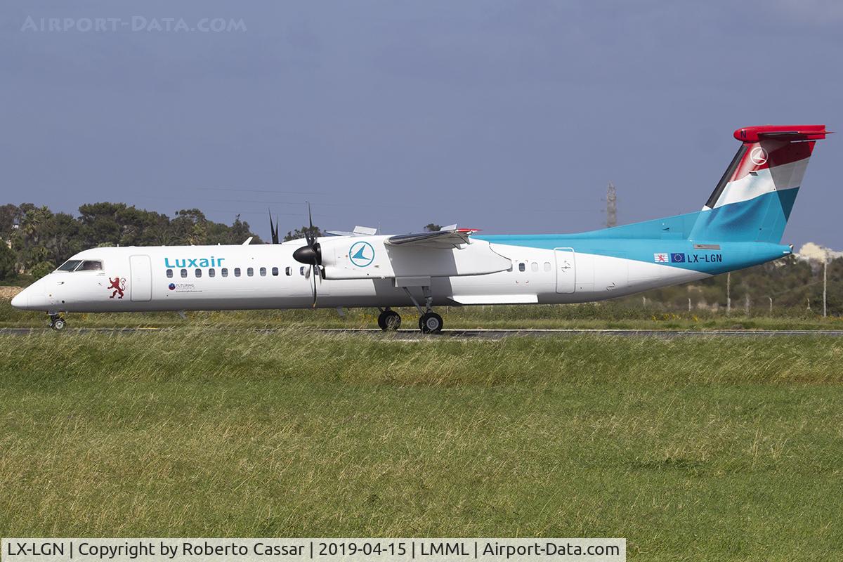 LX-LGN, 2012 De Havilland Canada DHC-8-402Q Dash 8 C/N 4426, Runway 31