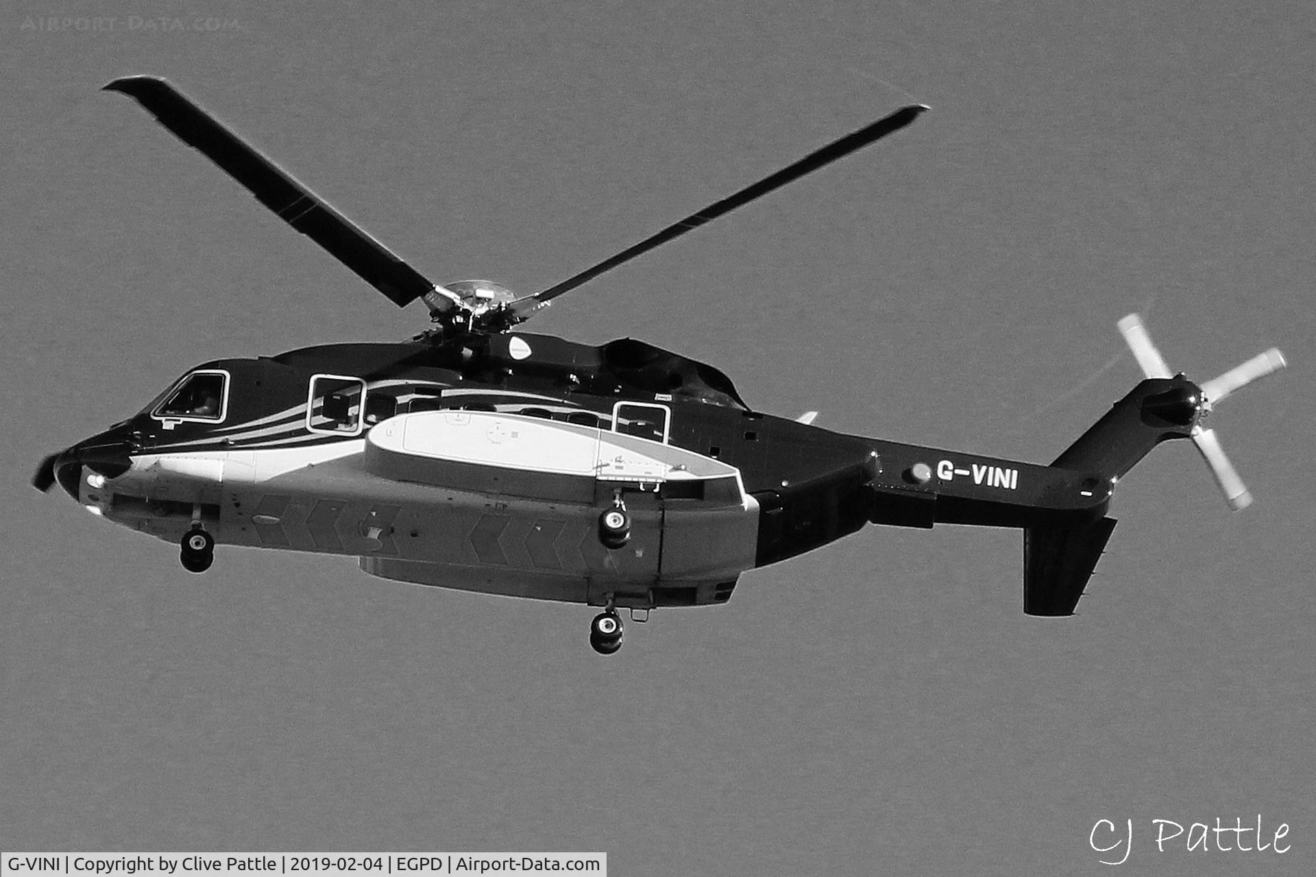 G-VINI, 2013 Sikorsky S-92A C/N 920220, Monochrome departure from Aberdeen