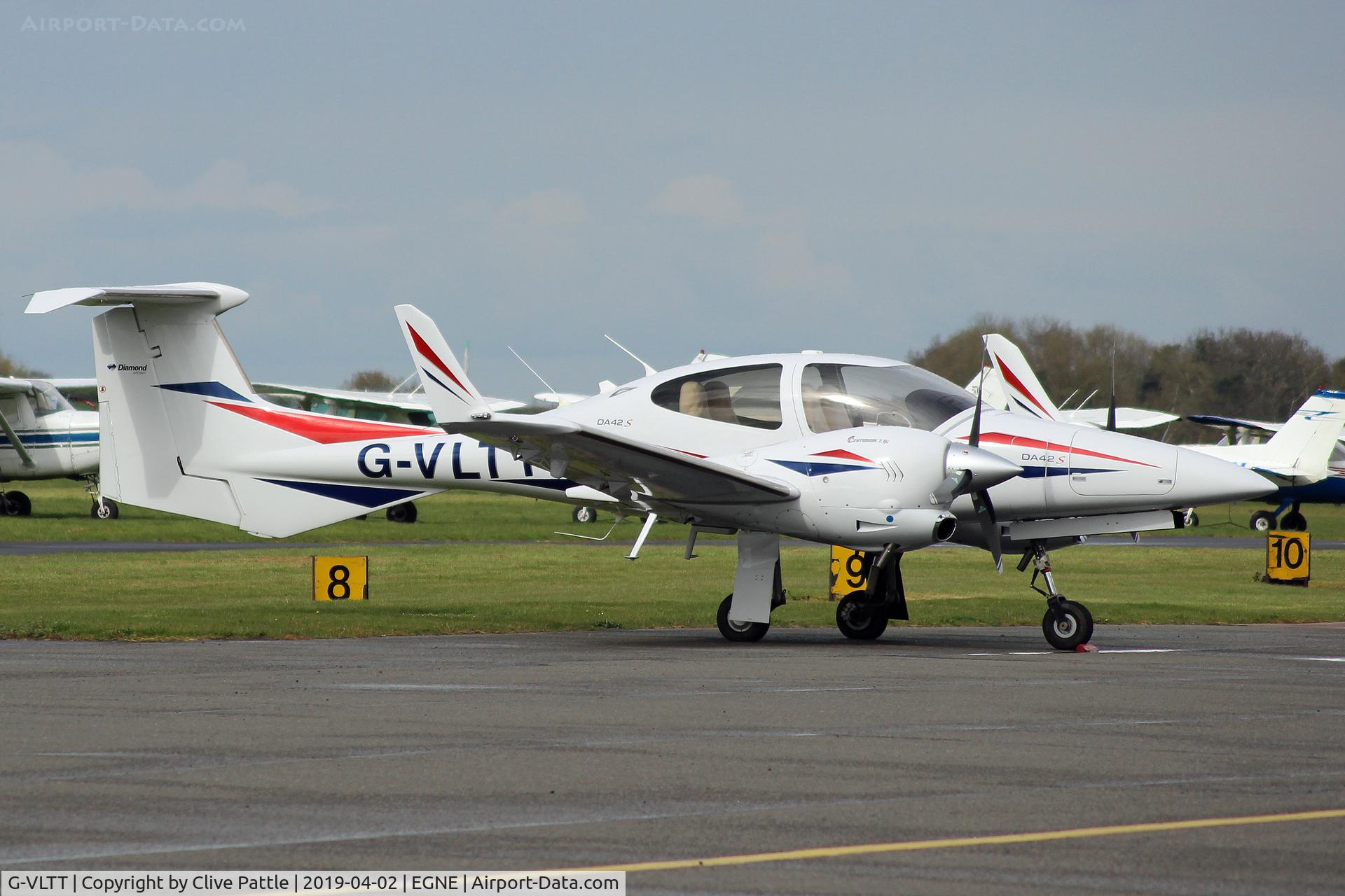 G-VLTT, 2008 Diamond DA-42 Twin Star C/N 42.AC116, On the ramp @ Gamston