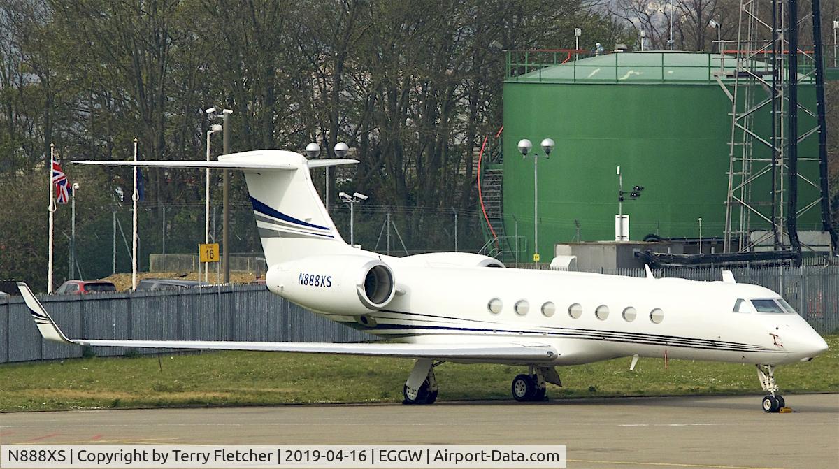 N888XS, 2011 Gulfstream Aerospace GV-SP (G550) C/N 5344, at Luton