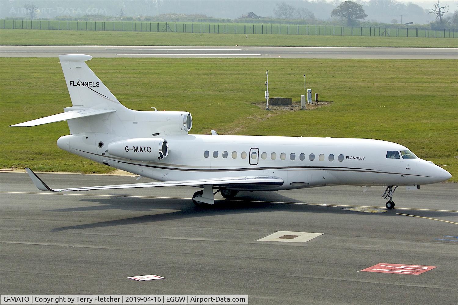 G-MATO, 2016 Dassault Falcon 7X C/N 277, At luton