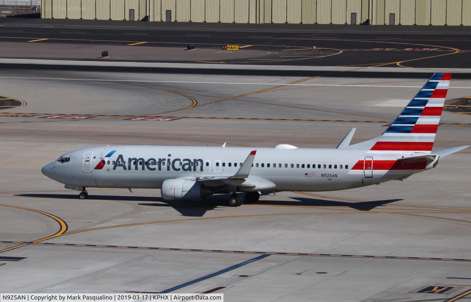 N925AN, 1999 Boeing 737-823 C/N 29526, Boeing 737-823
