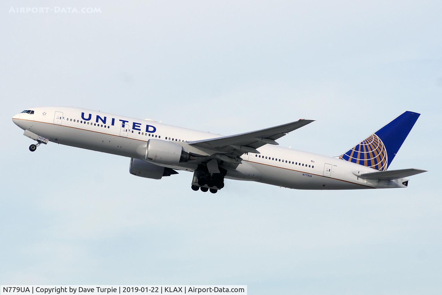 N779UA, 1996 Boeing 777-222 C/N 26941, No comment.