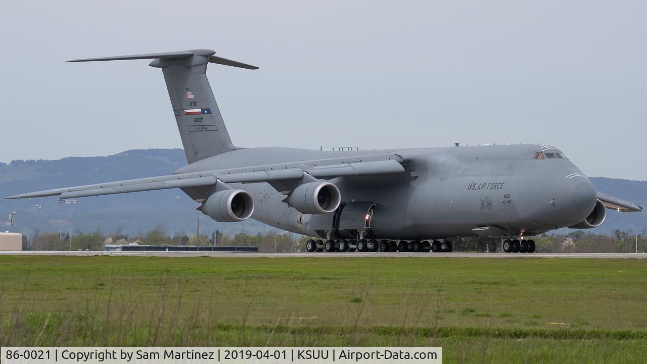 86-0021, Lockheed C-5(B)M Super Galaxy C/N 500-107, Now a C-5M. Surprisingly caught a not-local C-5 at Travis AFB.