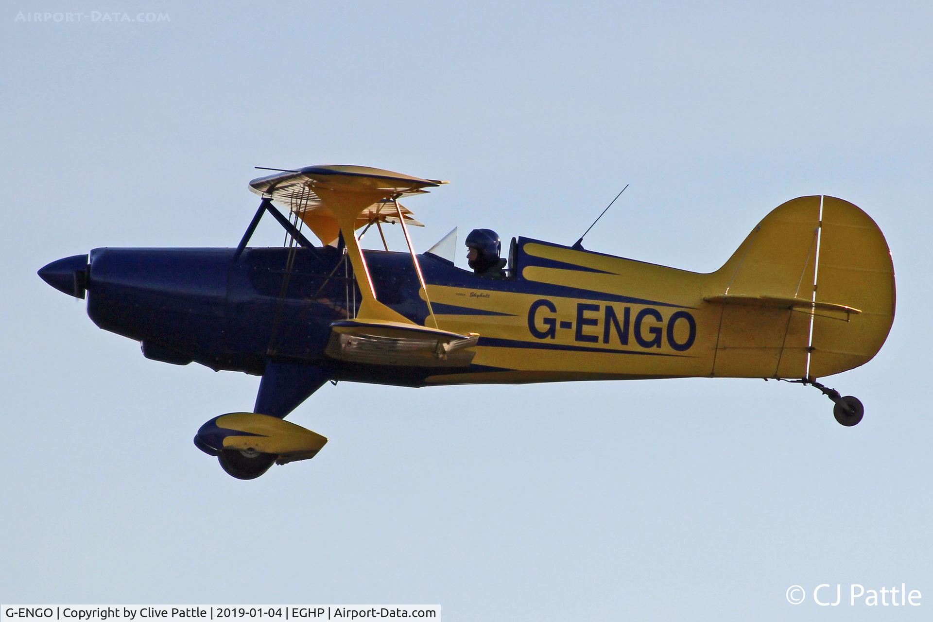 G-ENGO, 2005 Steen Skybolt C/N PFA 064-13429, Downwind @ Popham