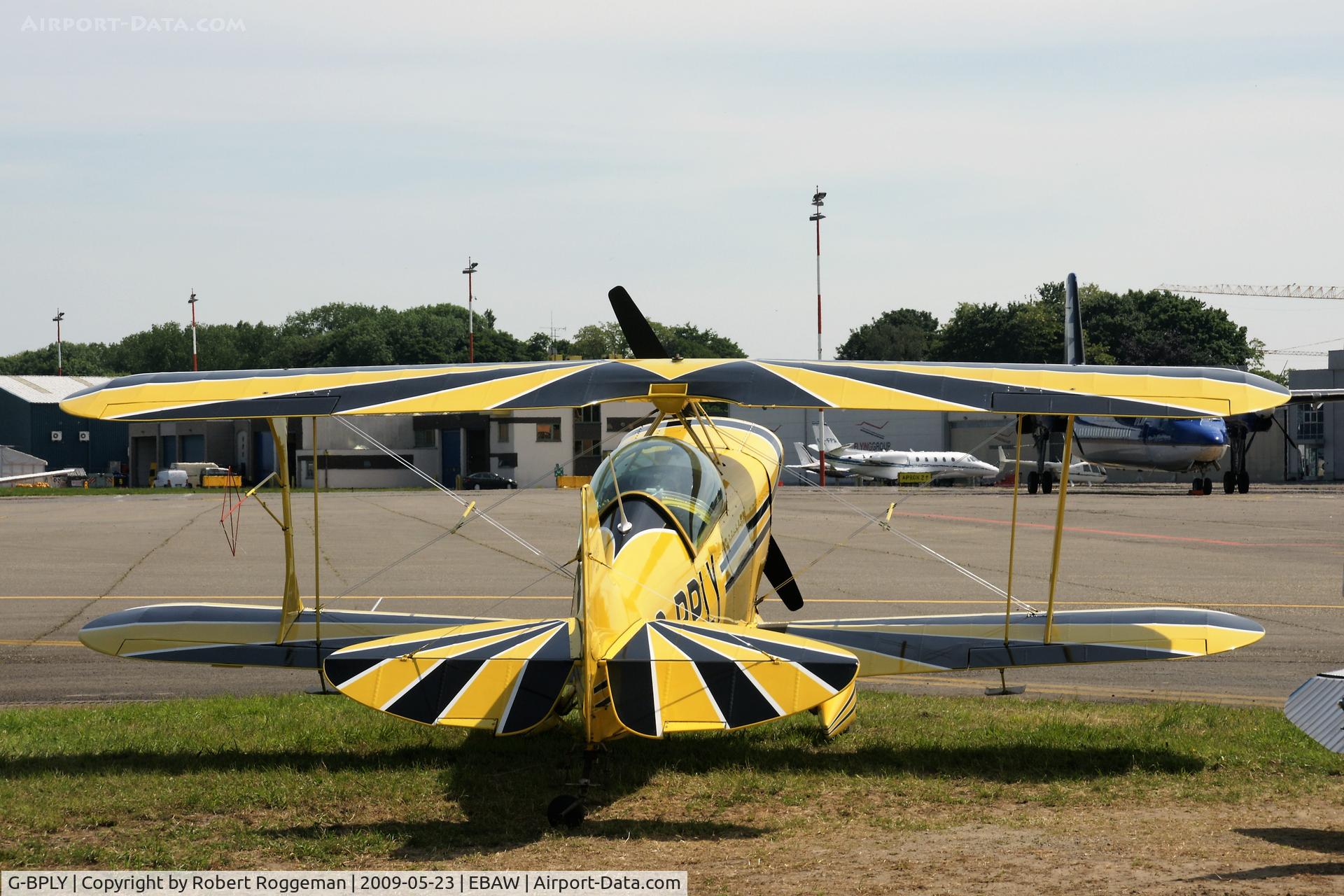 G-BPLY, 1988 Christen Pitts S-2B Special C/N 5149, STAMPE FLY IN.19 TH.
