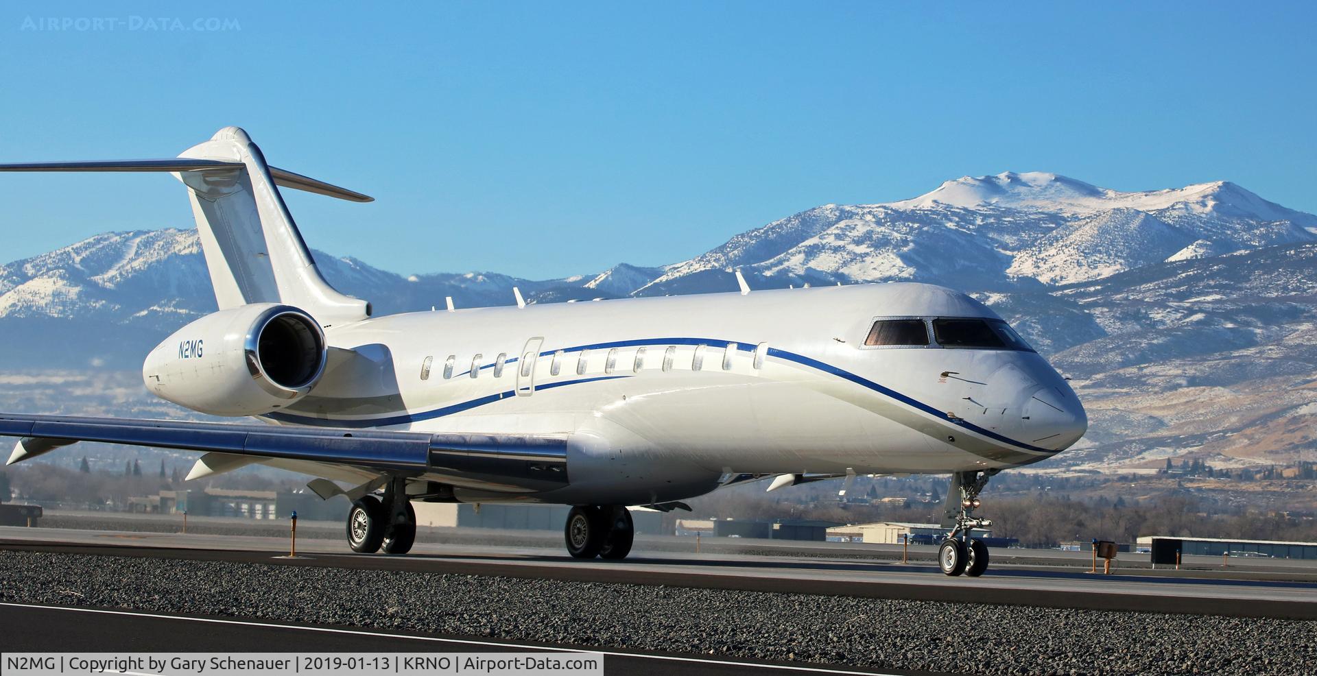 N2MG, 2002 Bombardier BD-700-1A10 Global Express C/N 9113, Taxiing north on Charlie for a morning departure from 16L.