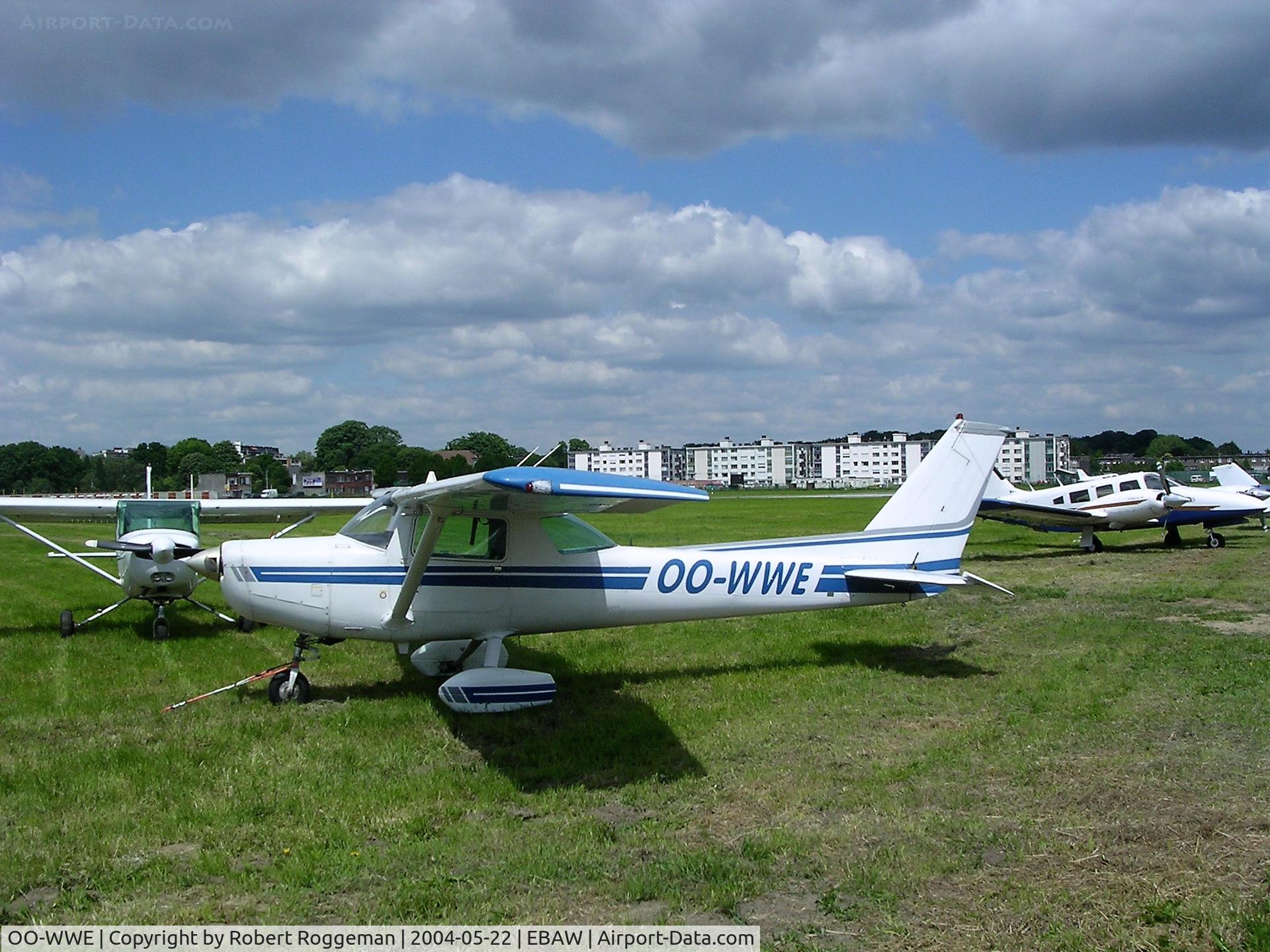 OO-WWE, Cessna 152 C/N 15285576, STAMPE FLY IN.