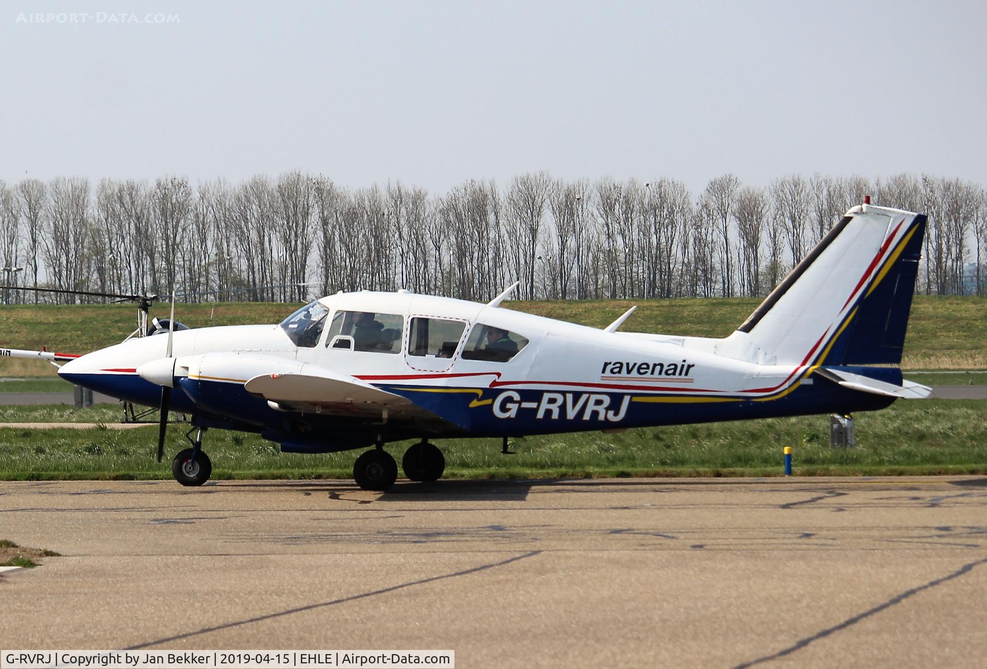 G-RVRJ, 1973 Piper PA-23-250 Aztec E C/N 27-7305004, Lelystad Airport