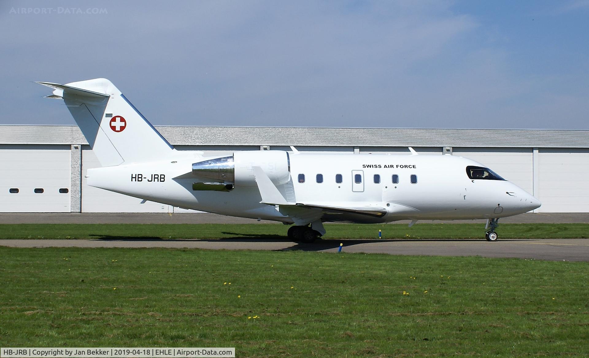 HB-JRB, 2002 Bombardier Challenger 604 (CL-600-2B16) C/N 5530, Lelystad Airport. Now in its new livery with still the old regi (the new regi T-751 is allready on the aircraft but taped over) Now ready for flying back to Switserland