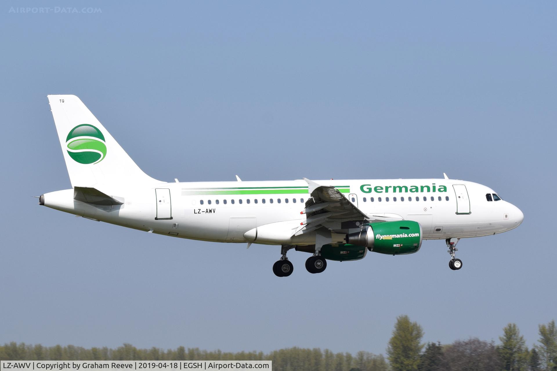 LZ-AWV, 2008 Airbus A319-100 C/N 3403, Landing at Norwich.