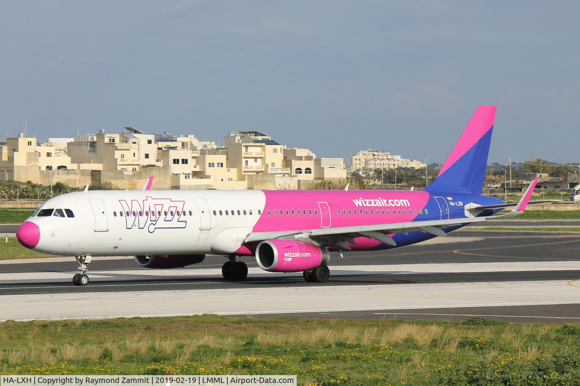 HA-LXH, 2016 Airbus A321-231 C/N 7217, A321 HA-LXH Wizzair