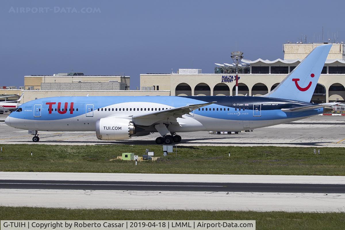 G-TUIH, 2015 Boeing 787-8 Dreamliner C/N 37229, Park 9