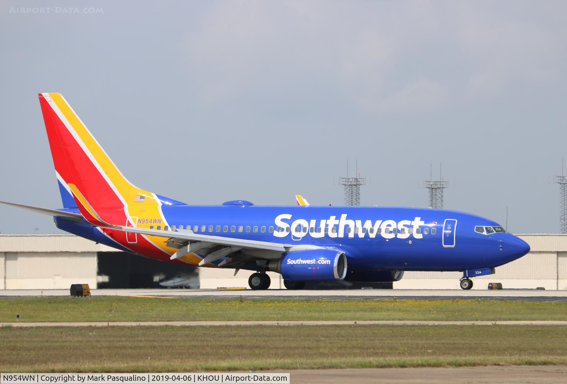N954WN, 2010 Boeing 737-7H4 C/N 36669, Boeing 737-7H4