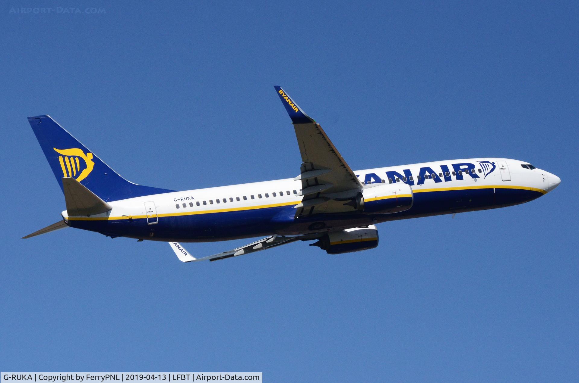 G-RUKA, 2014 Boeing 737-8AS C/N 44687, British registered B738 of Ryanair.