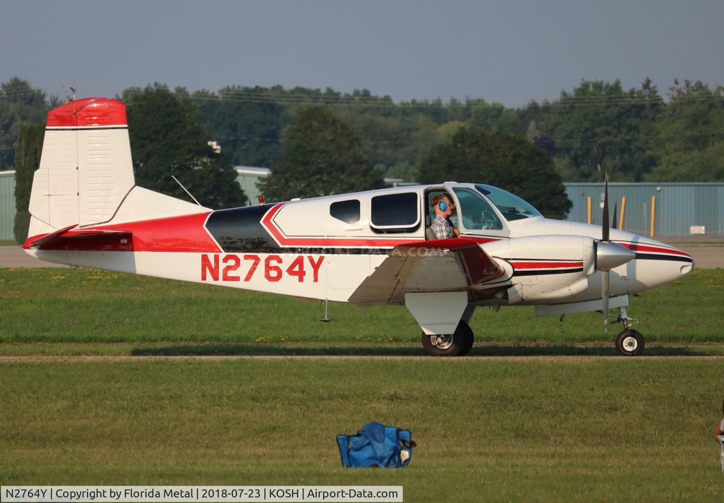 N2764Y, 1958 Beech 95 C/N TD-128, Beech 95