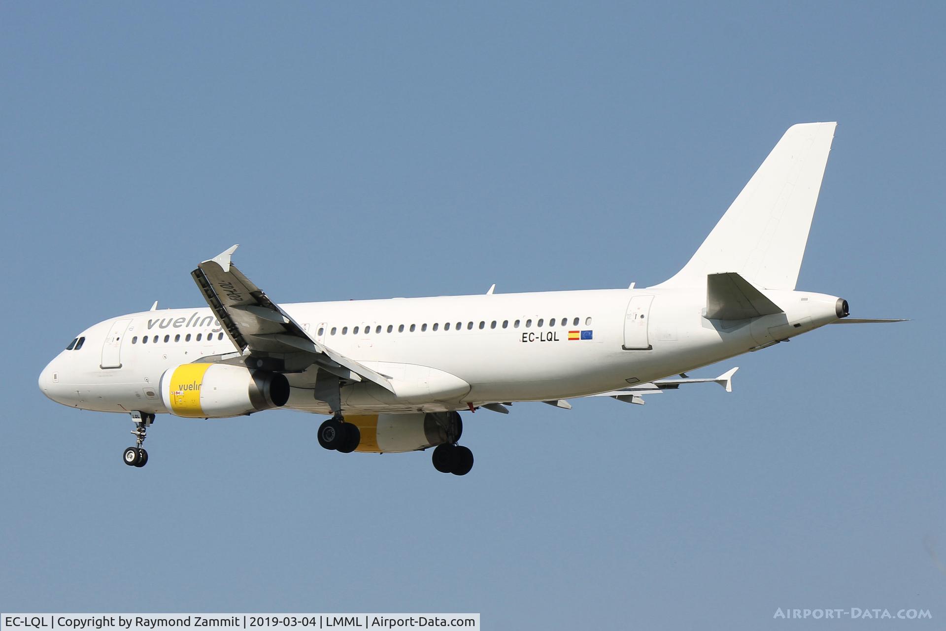 EC-LQL, 2002 Airbus A320-232 C/N 1749, A320 EC-LQL Vueling