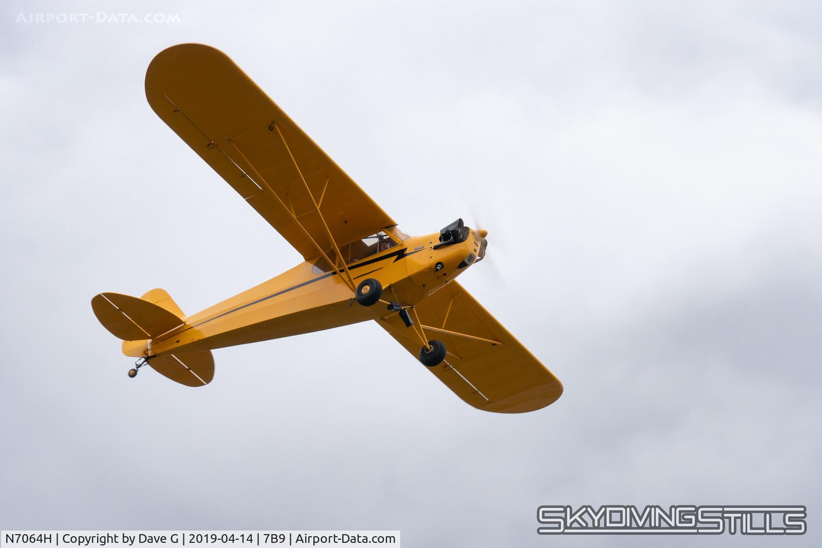 N7064H, 1946 Piper J3C-65 Cub C/N 20316, Departing Ellington, CT