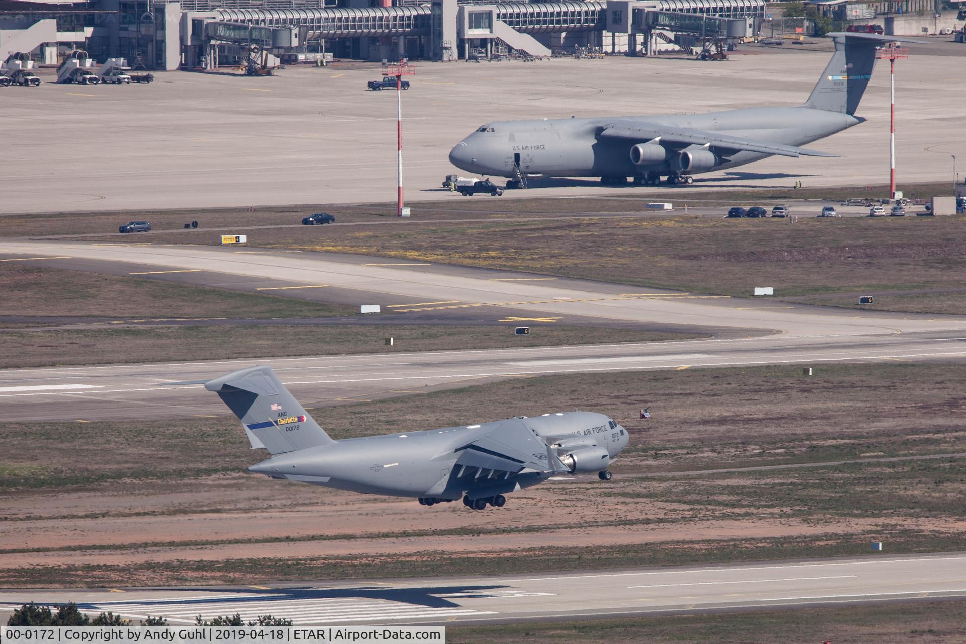 00-0172, 2001 Boeing C-17A Globemaster III C/N P-72, Boeing C-17A Globemaster III