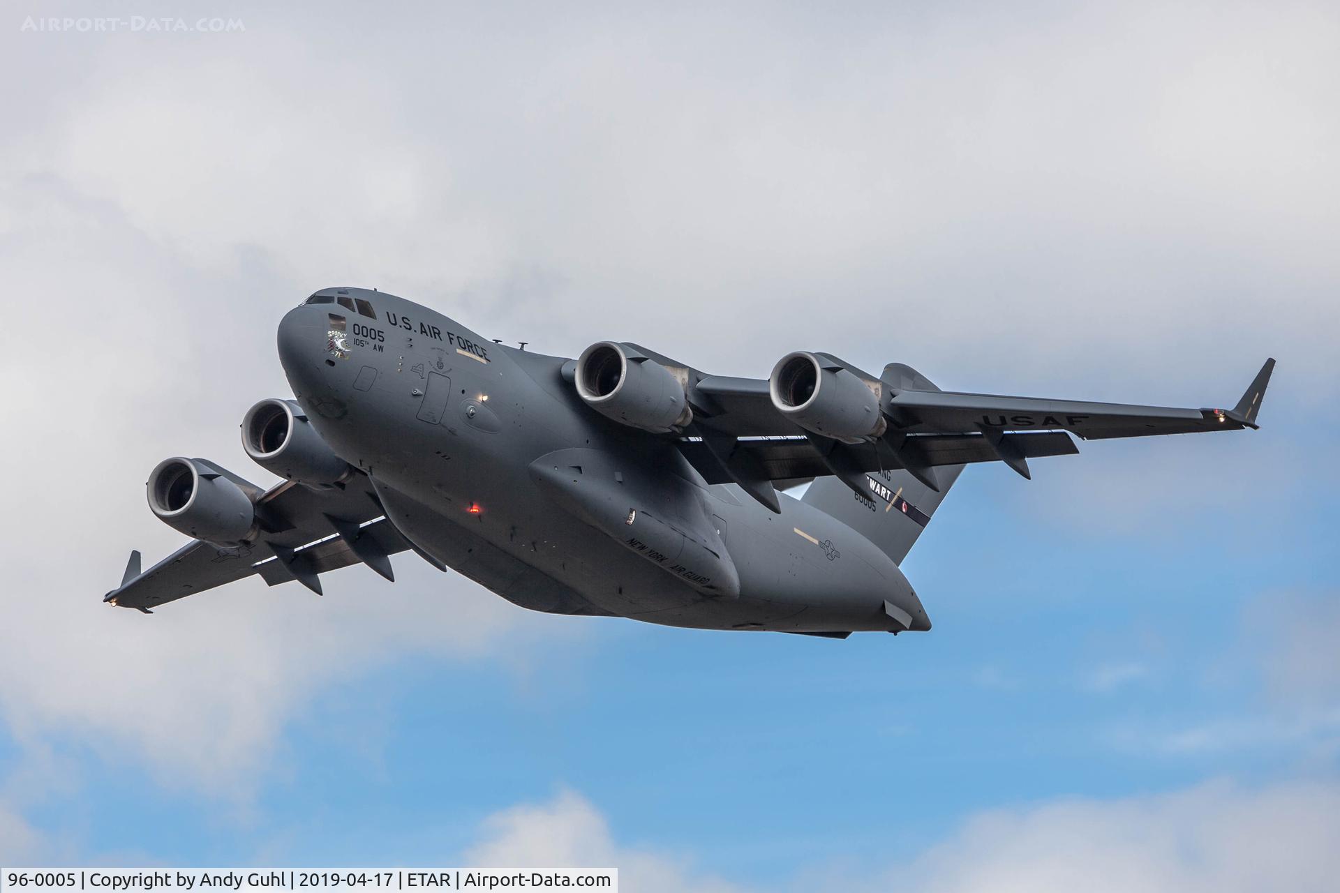 96-0005, 1996 McDonnell Douglas C-17A Globemaster III C/N P-37, The Spirit of John Levitow