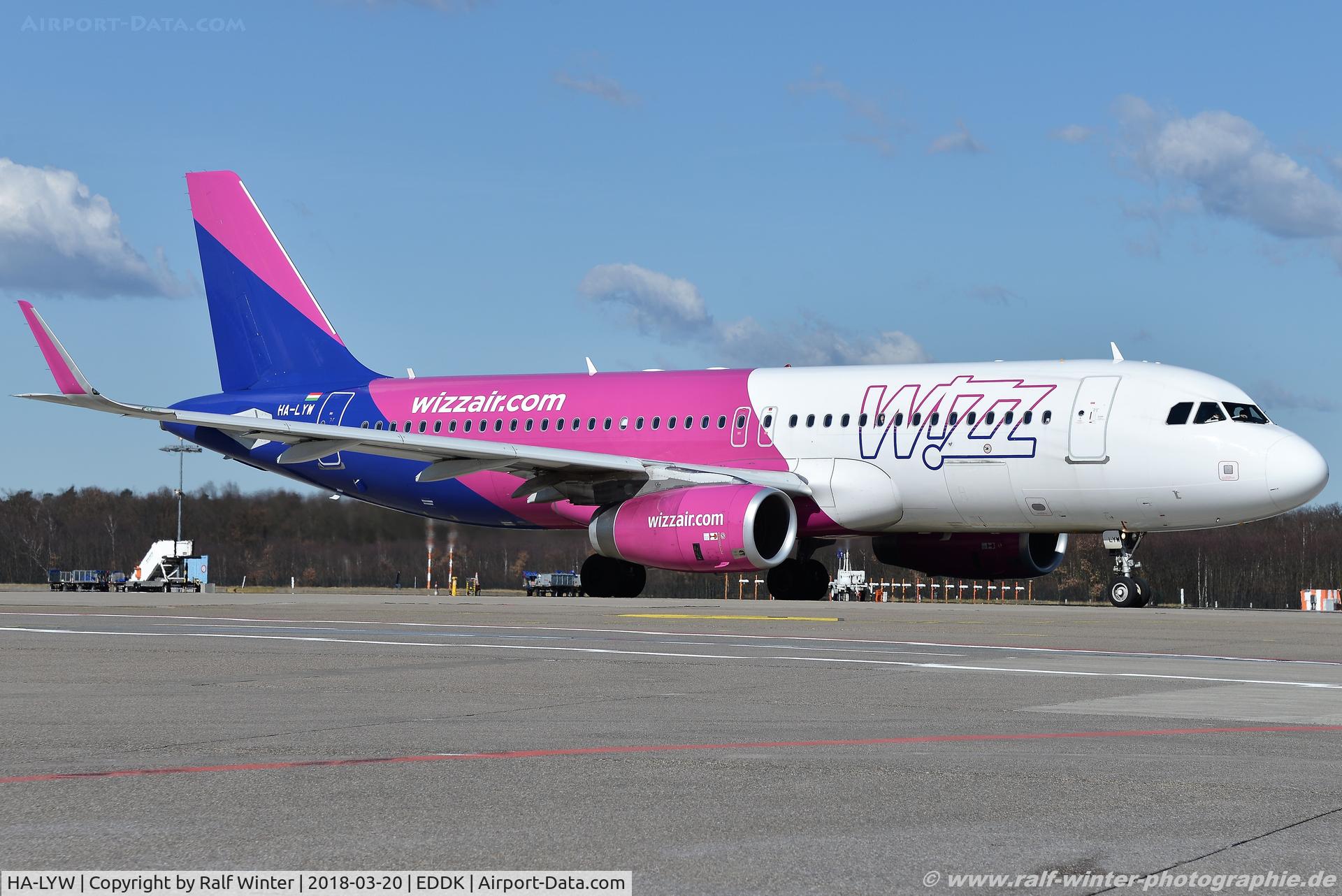 HA-LYW, 2017 Airbus A320-232 C/N 7695, Airbus A320-232(W) - W6 WZZ Wizz Air - 7695 - HA-LYW - 20.03.2018 - CGN